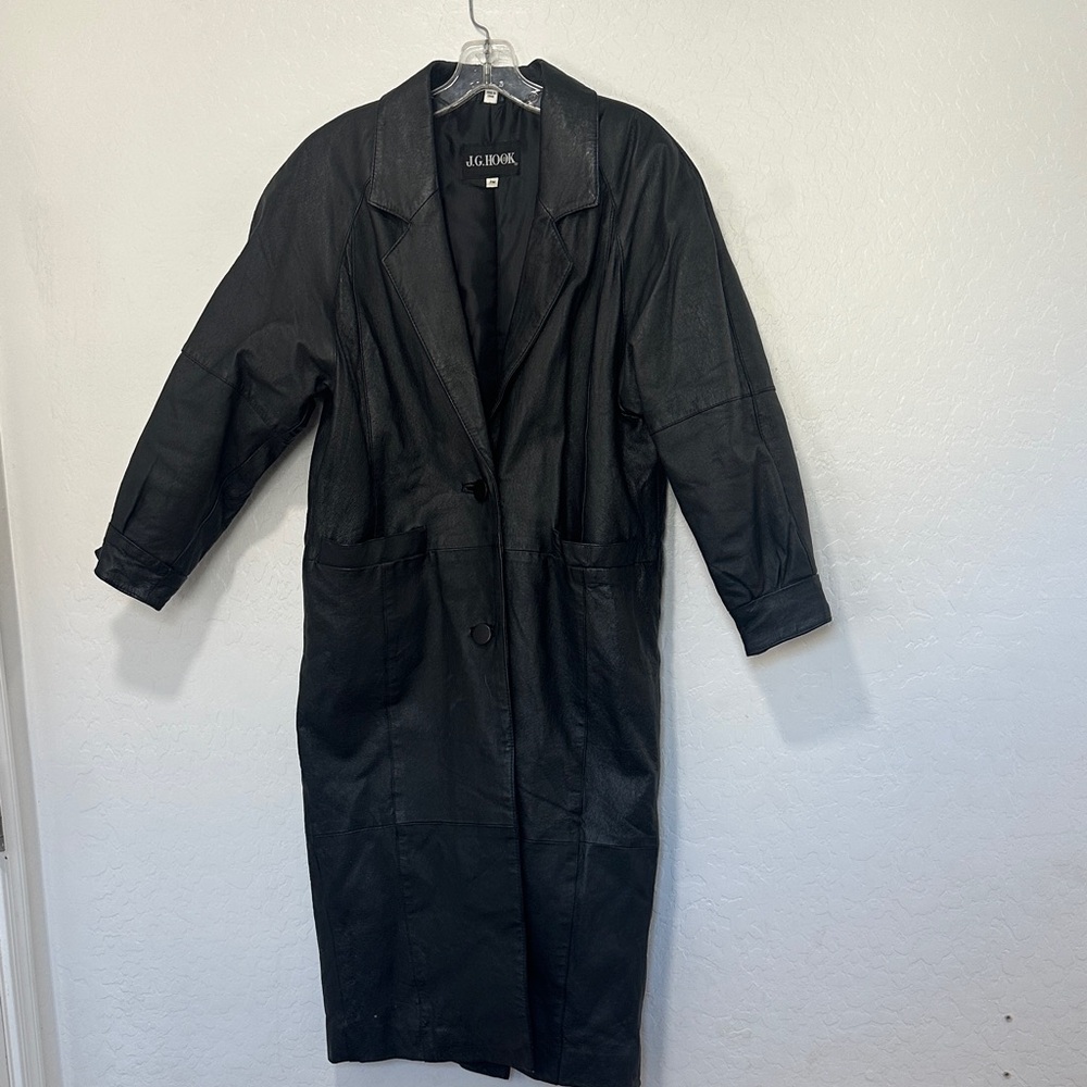 J.G Hook Black Women's Long trench coat petite medium 100% leather button‎ up